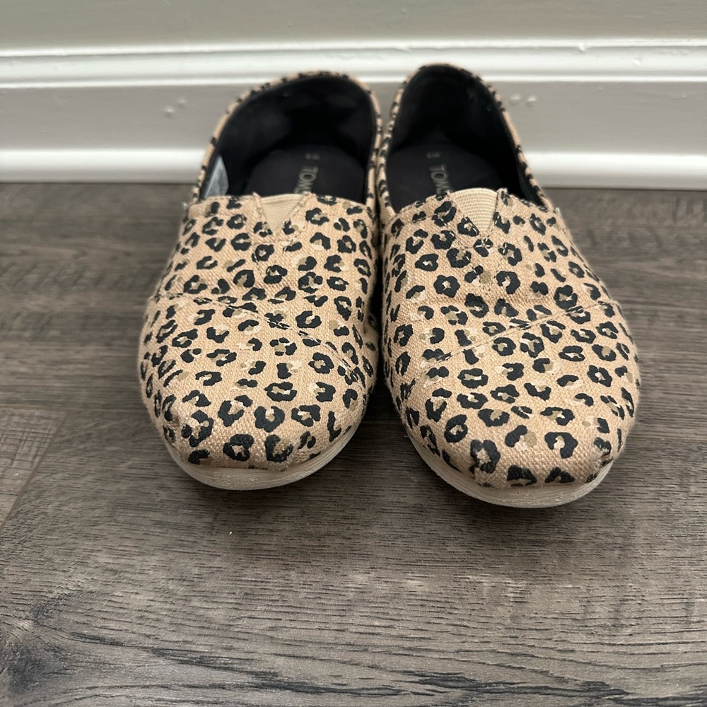 TOMS Alpargata Slip-on Leopard Print Size 8 - Picture 3 of 5
